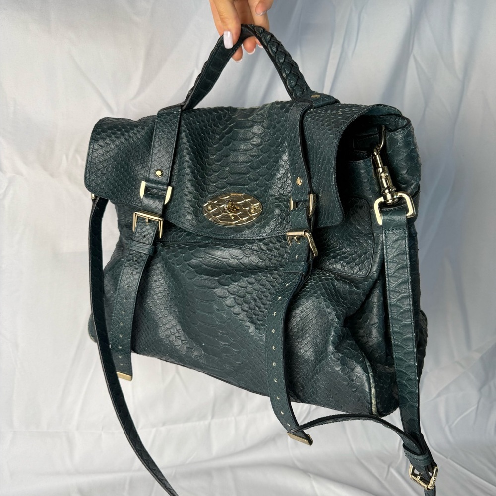 Mulberry Black Tote with Textured Leather and Adjustable Straps